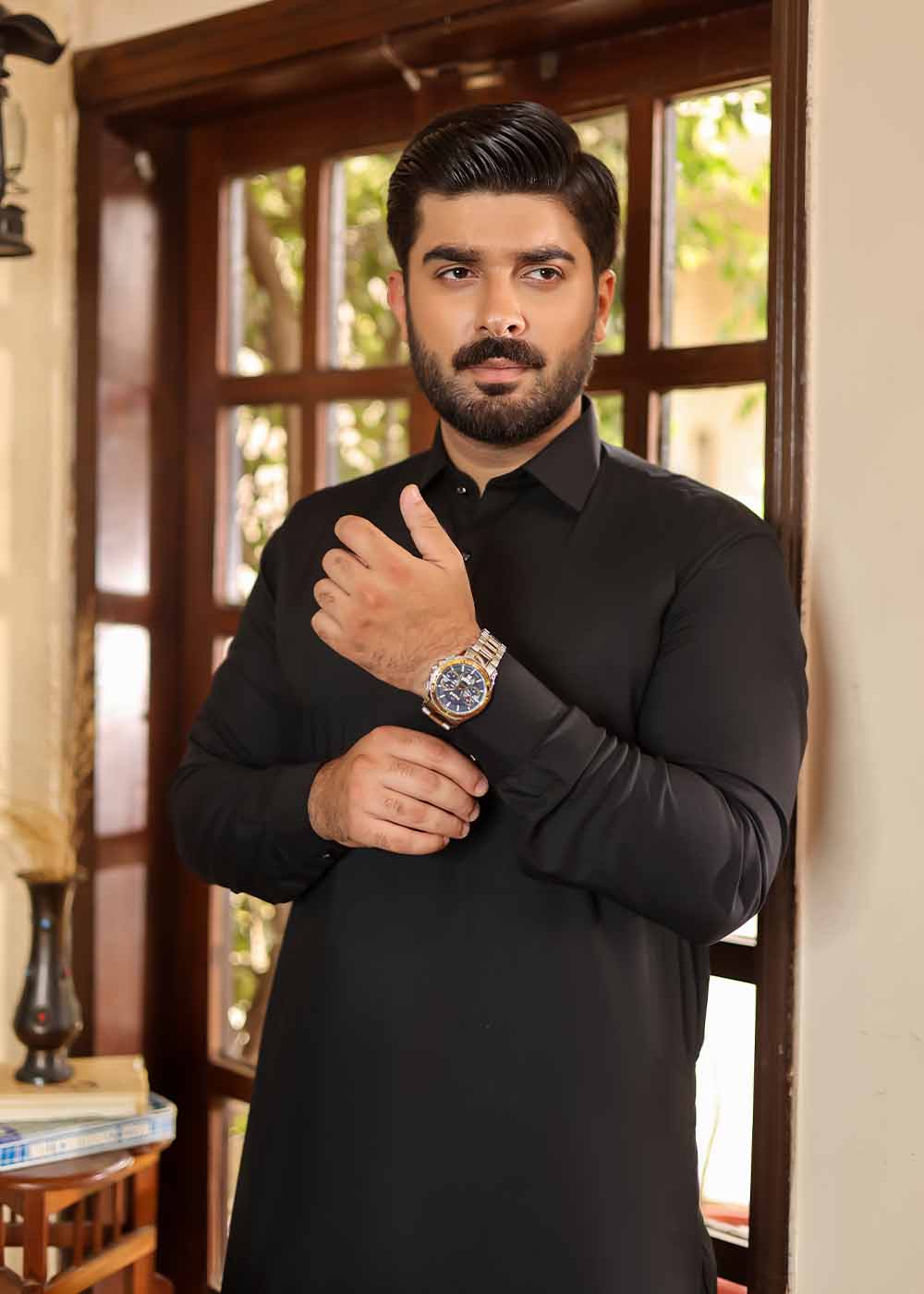 BLACK-KAMEEZ-SHALWAR