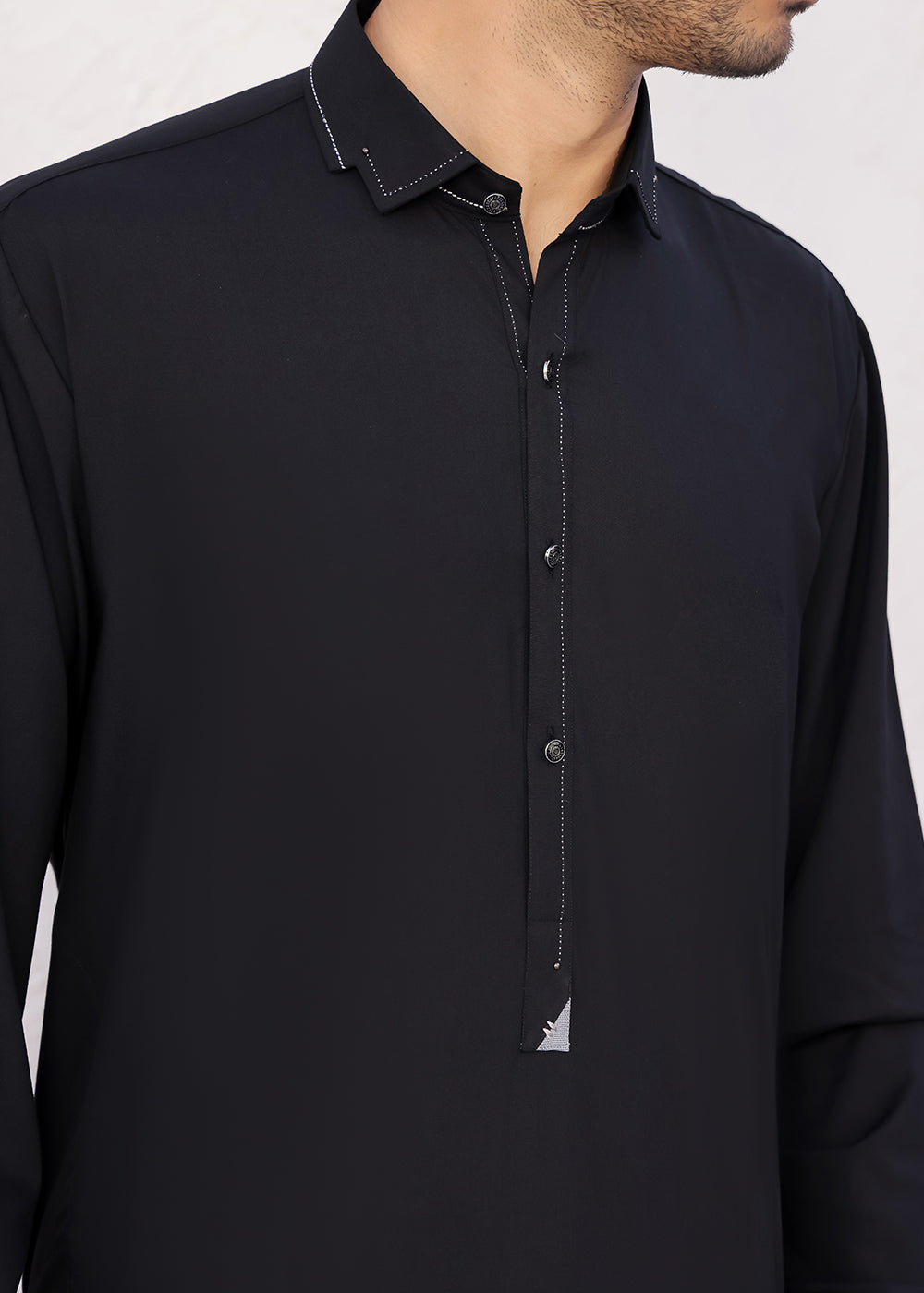 BLACK DESIGNER KAMEEZ SHALWAR
