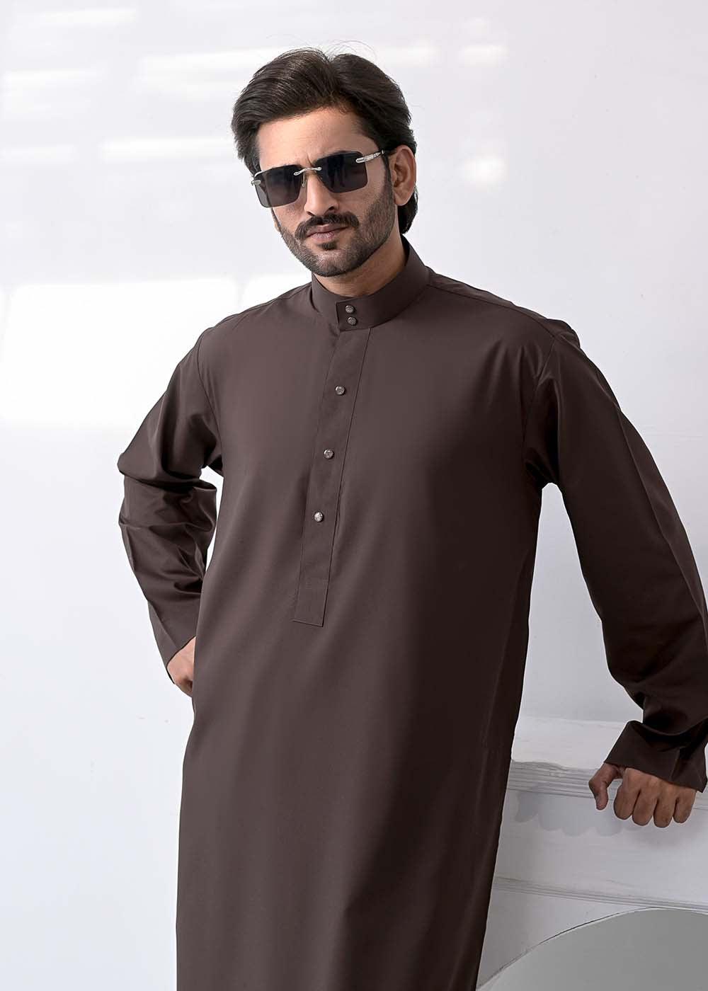 DARK BROWN JUBBA