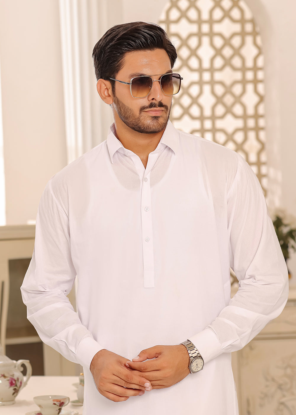 WHITE KAMEEZ SHALWAR