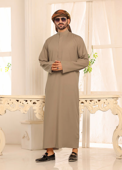 LIGHT GOLDEN KUWAITI JUBBA