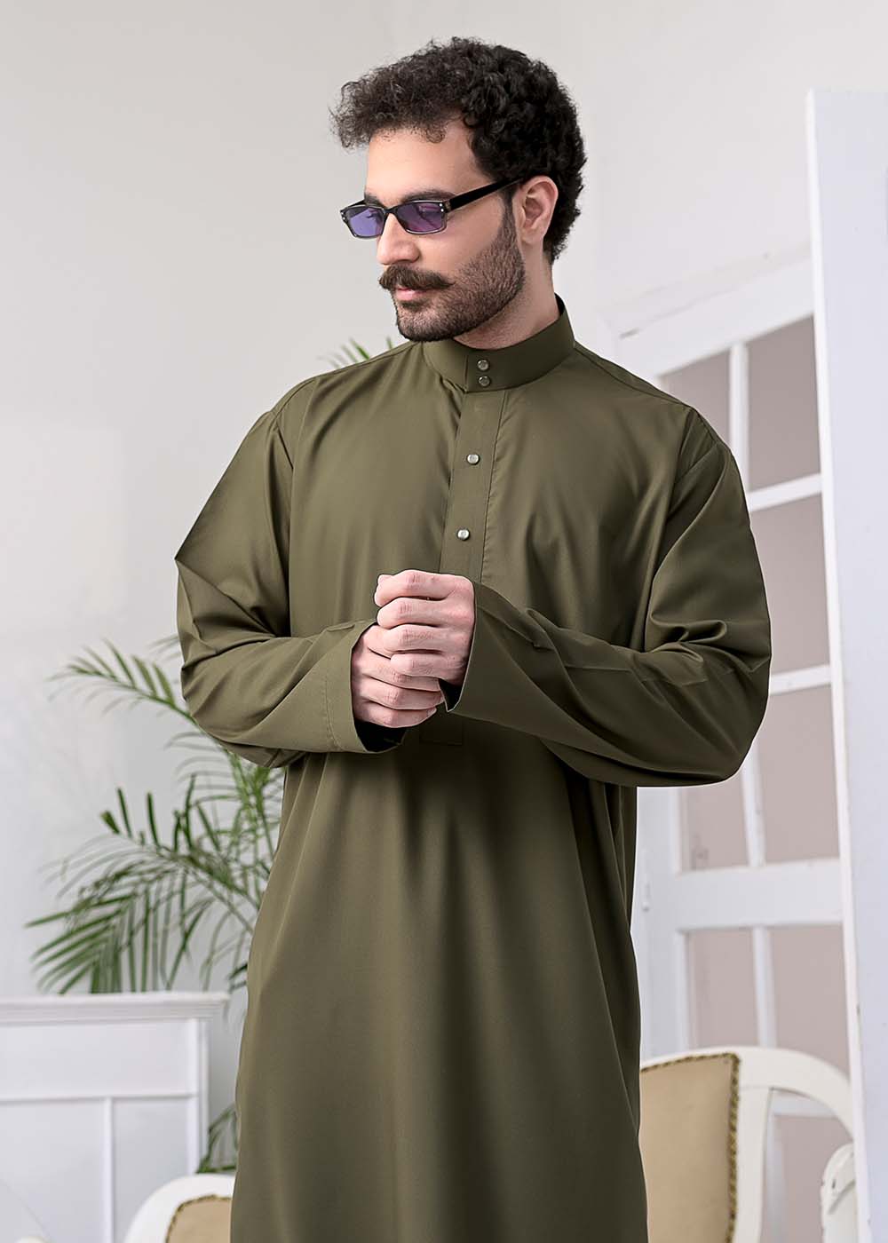 OLIVE GREEN JUBBA