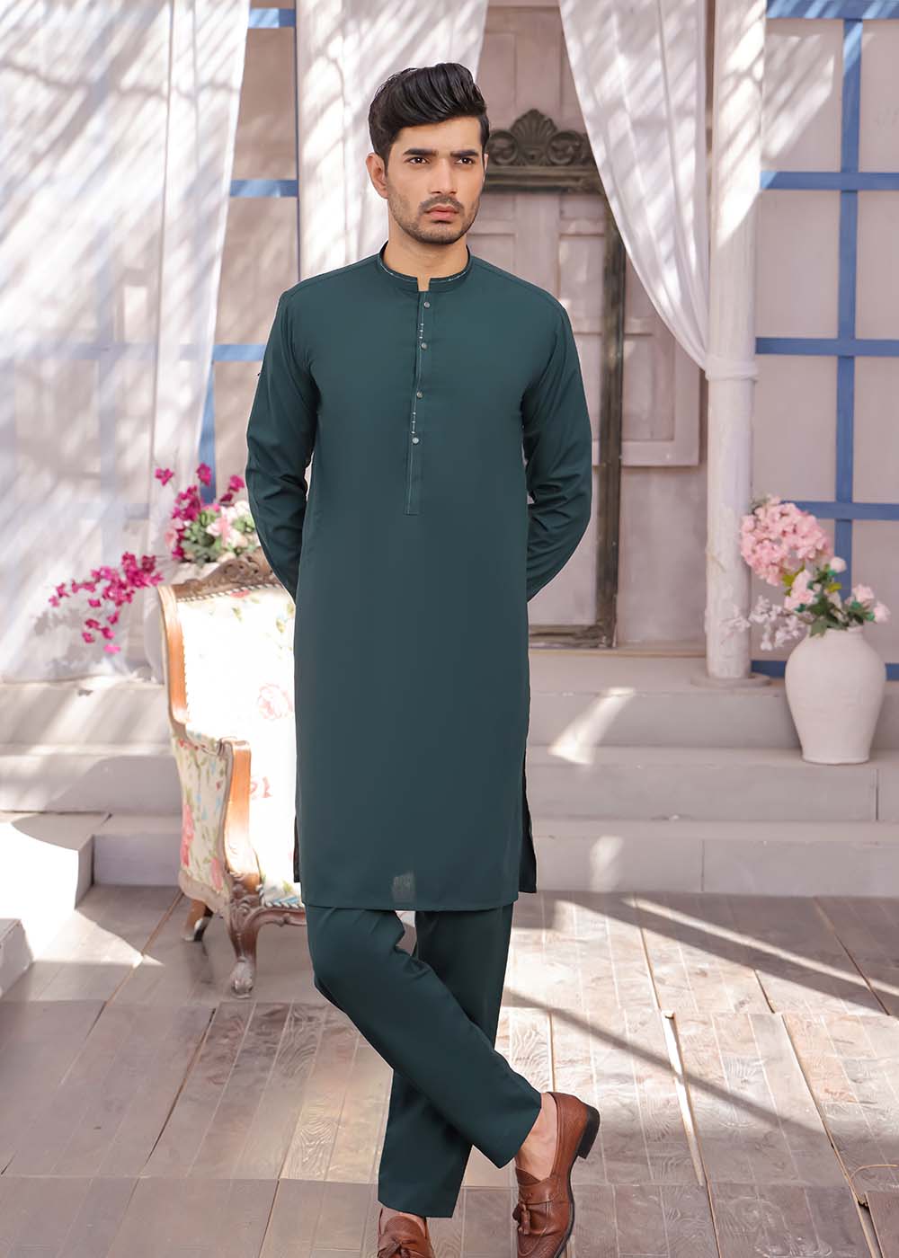 MIDNIGHT GREEN BLENDED DESIGNER KURTA PAJAMA